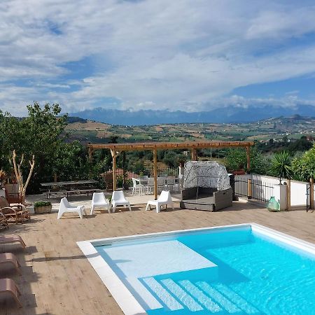 Bed And Breakfast La Pecora Rosa Sant'Omero Luaran gambar