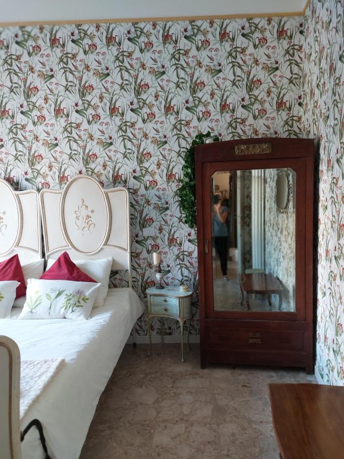 Bed And Breakfast La Pecora Rosa Sant'Omero Luaran gambar
