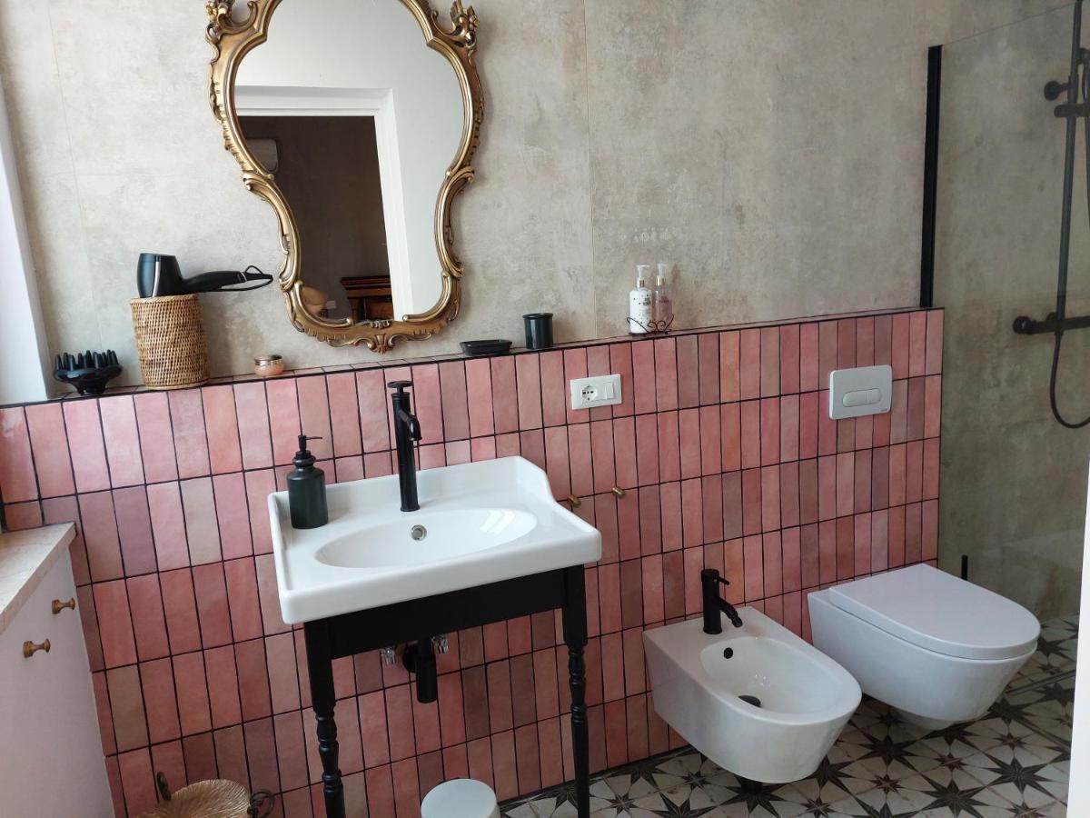 Bed And Breakfast La Pecora Rosa Sant'Omero Luaran gambar